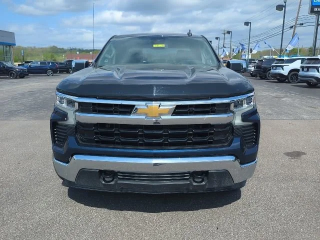 Used 2022 Northsky Blue Metallic Chevrolet LT image 3