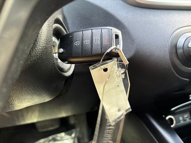 Used 2018 Black Kia LX image 21