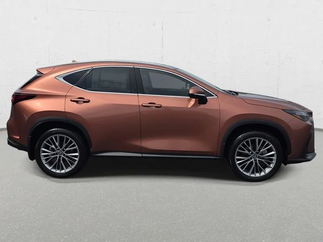 New 2026 Copper Crest Lexus LUXURY AWD image 4