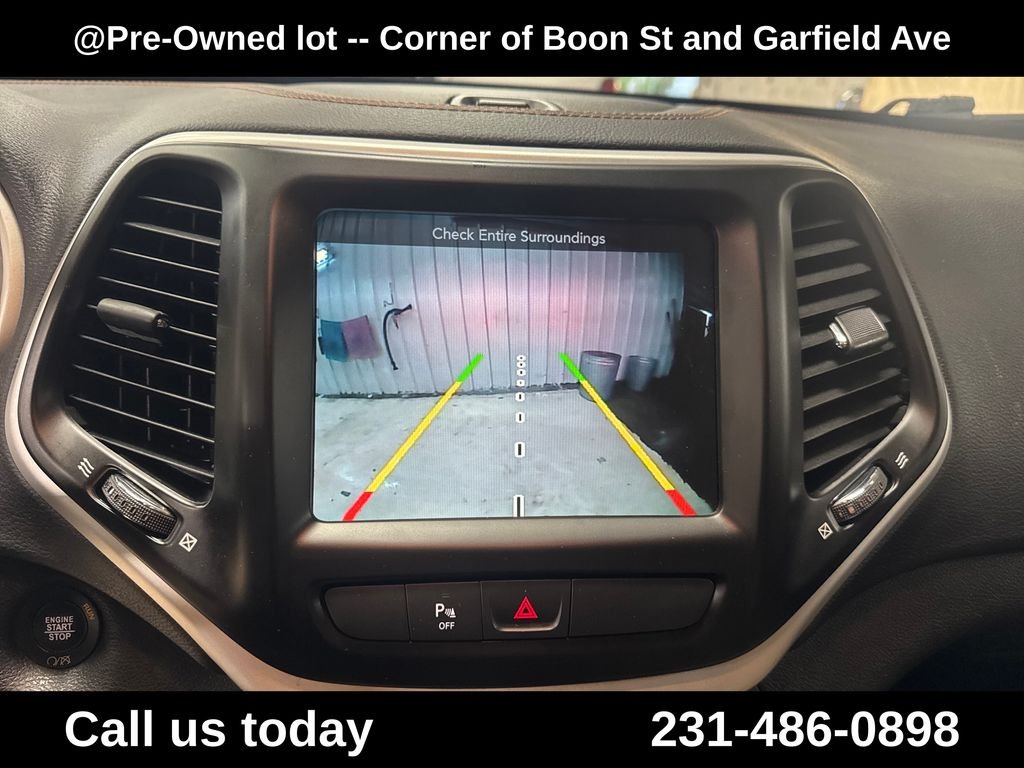 Used 2017 White Jeep Limited image 24