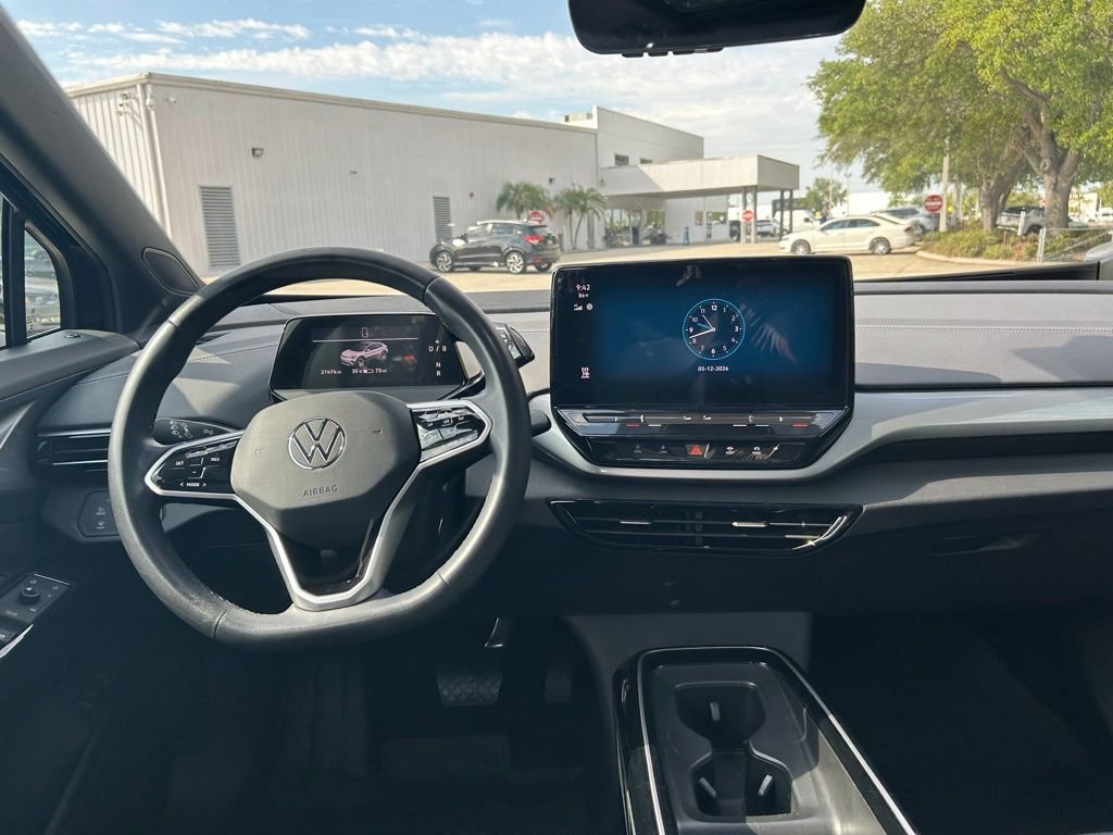 Used 2023 Black Volkswagen S image 48