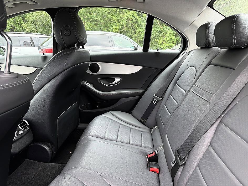 Used 2019 Mojave Silver Metallic Mercedes-Benz C 300 image 21