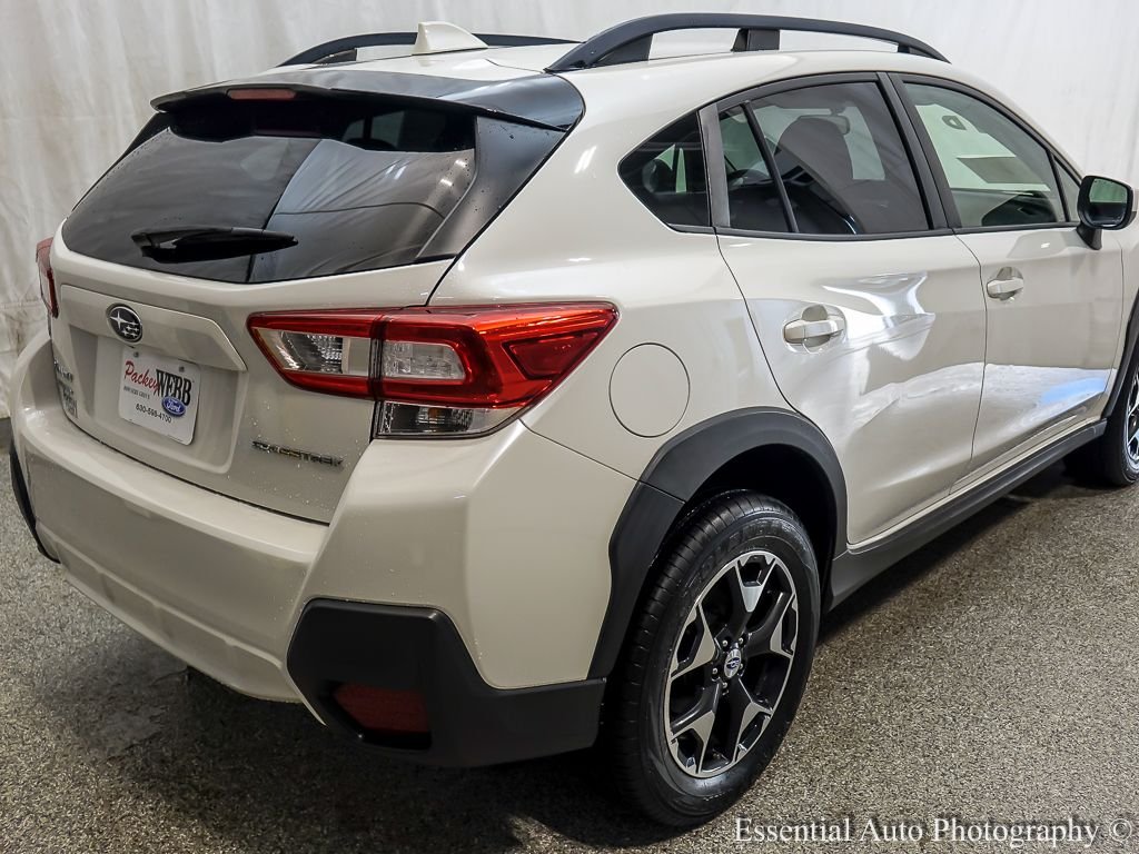 Used 2018 Crystal White Pearl Subaru 2.0i Premium image 7