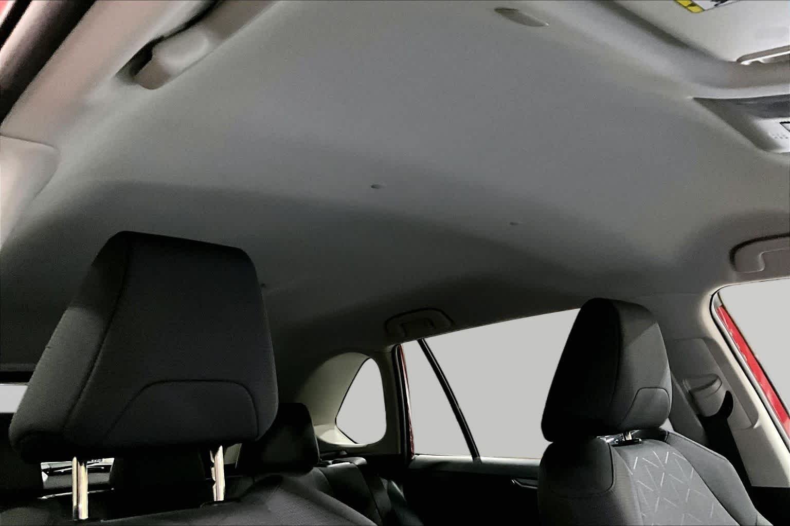 Used 2025 Ruby Flare Pearl Toyota XLE image 14
