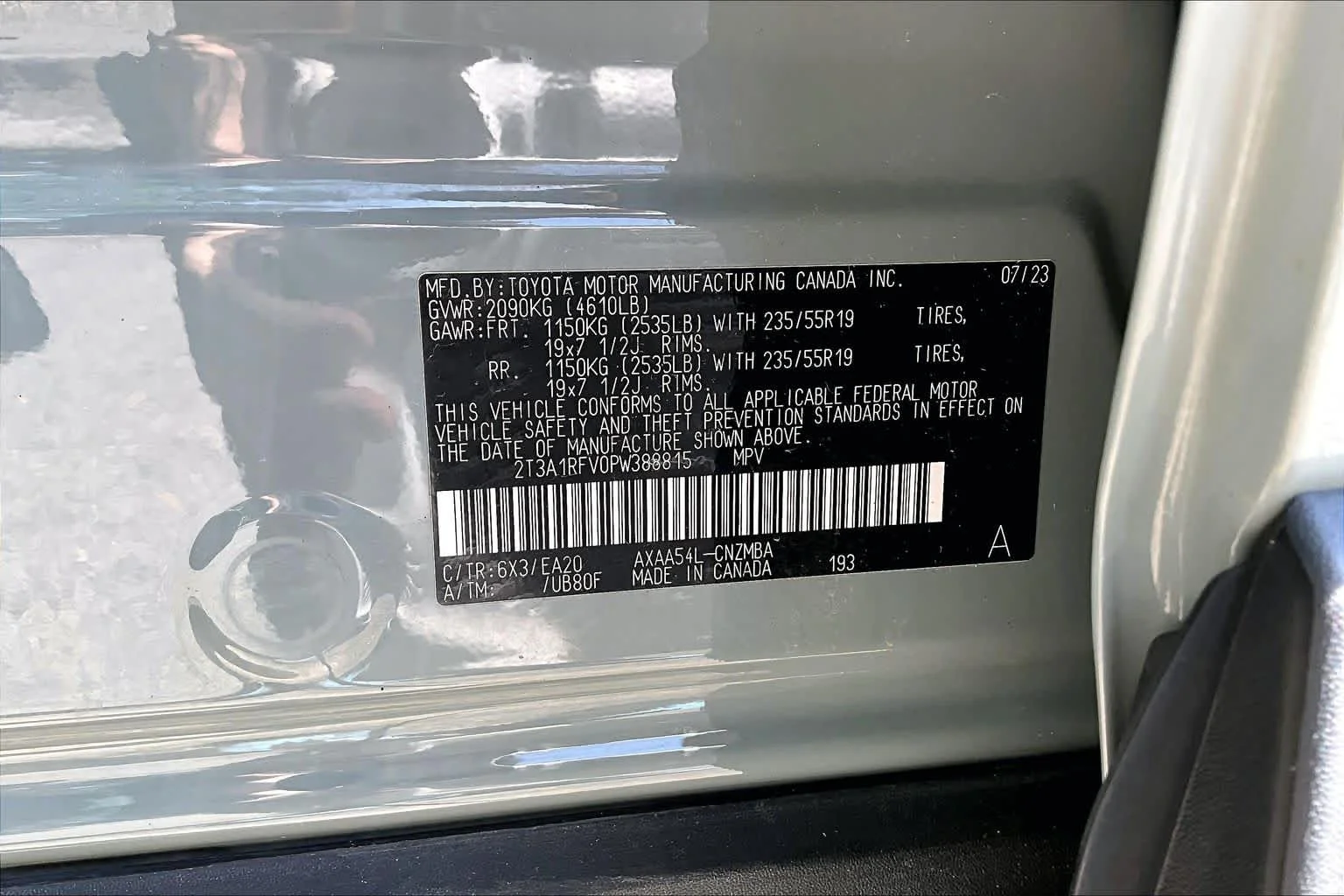 Used 2023 Lunar Rock Toyota XLE Premium image 31