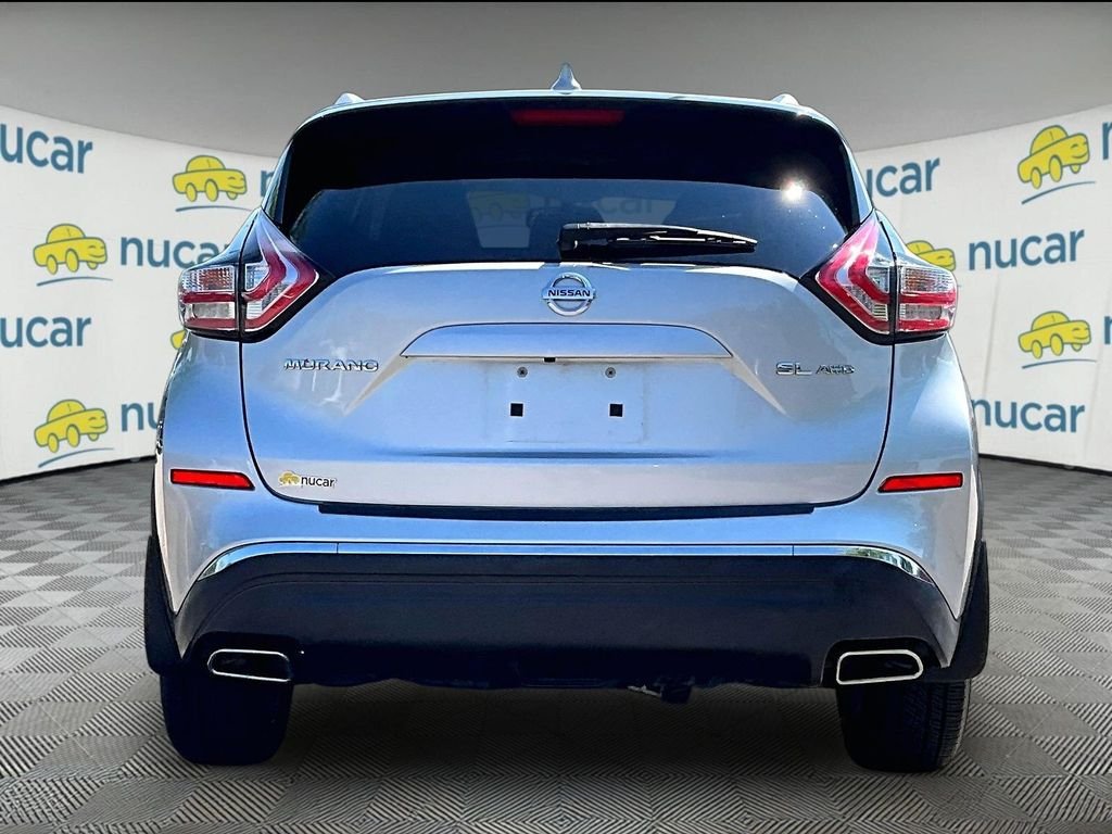 Used 2017 Silver Nissan SL image 5