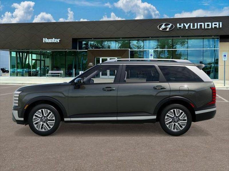 New 2026 Titan Green Hyundai SEL 8P image 3