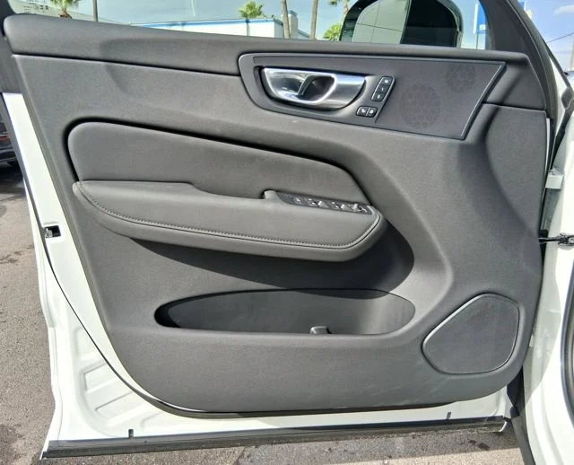 New 2026 Crystal White Volvo Plus image 13