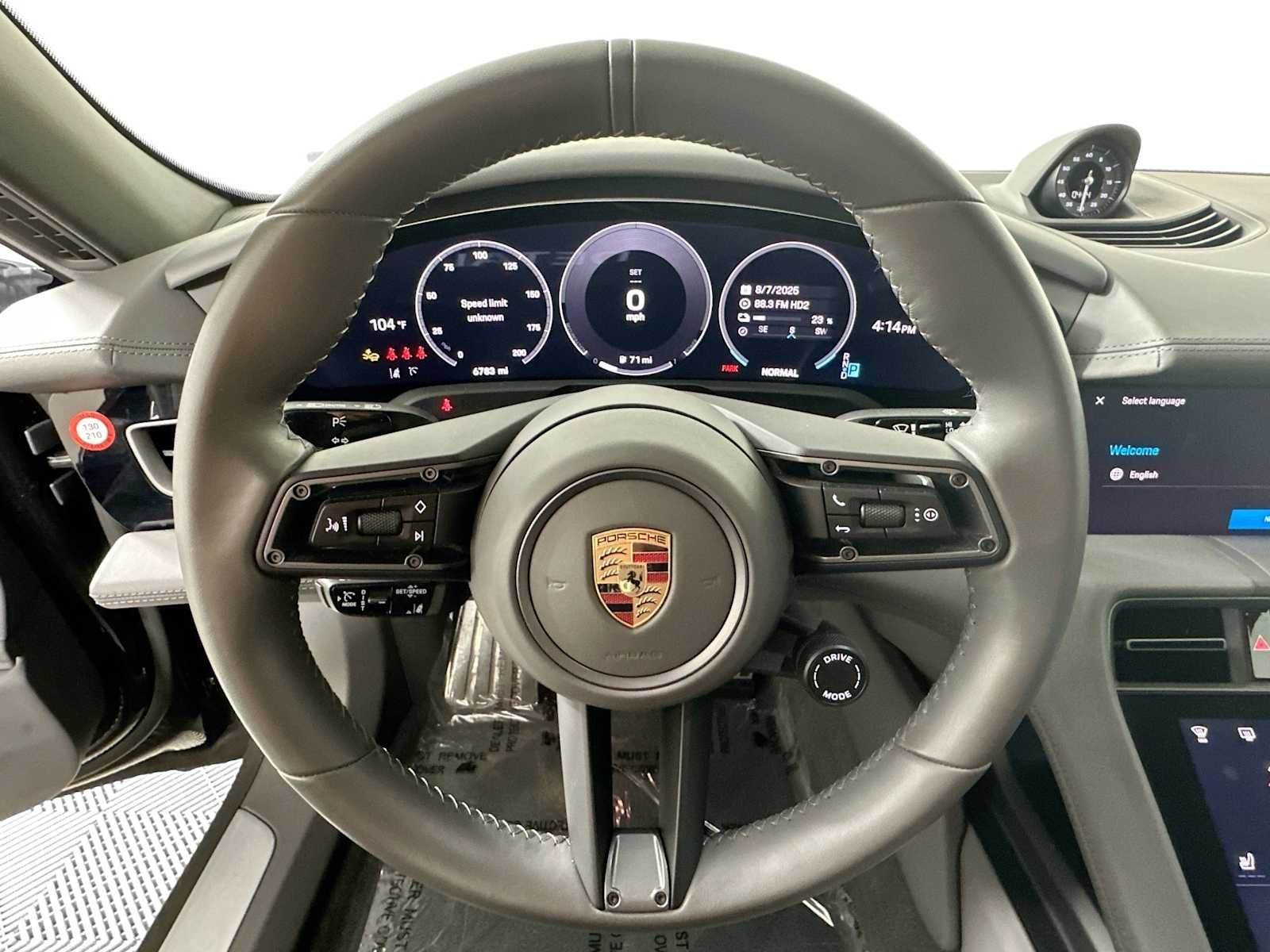 2025 Porsche Taycan Base - Photo 14