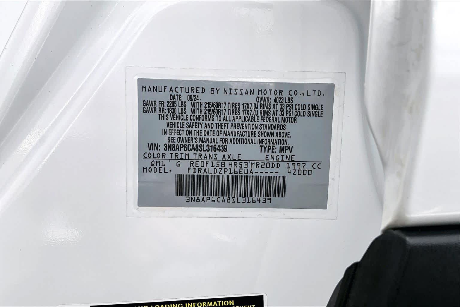 Used 2025 Fresh Powder Nissan SV image 34