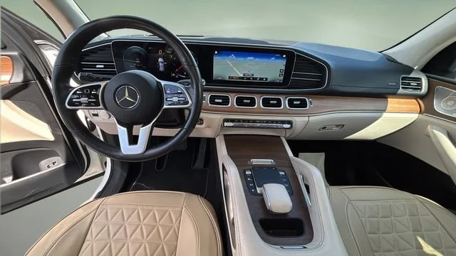 Used 2021 White Mercedes-Benz GLE 350 image 16