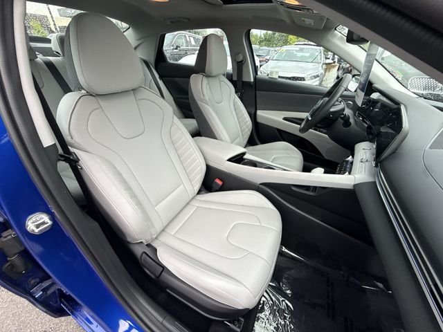 Used 2024 Blue Hyundai Limited image 24