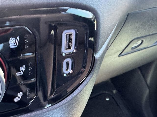 2025 Chevrolet Silverado 3500 HD High Country - Photo 45