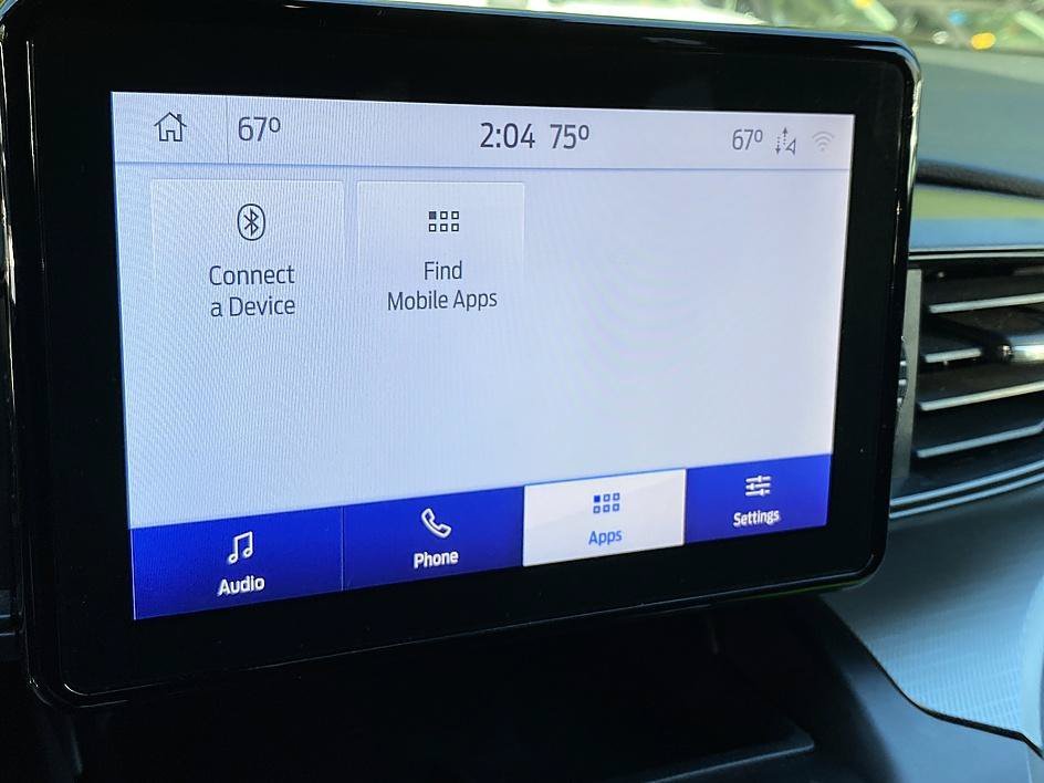 Used 2020 Magnetic Ford XLT image 3