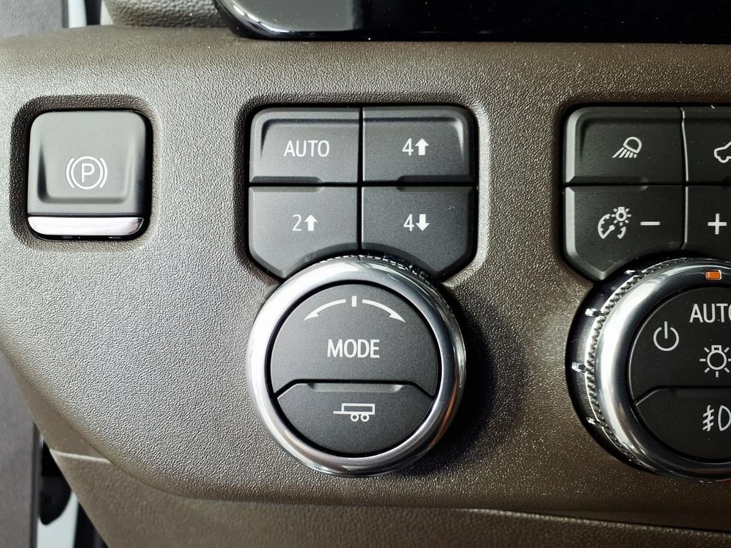 2026 GMC Sierra 1500 SLT - Photo 14