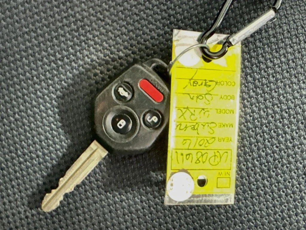 Used 2016 Gray Subaru Base image 34