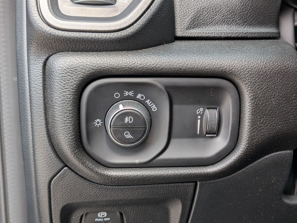 New 2026 Forged Blue Metallic Exterior Paint RAM Express image 18