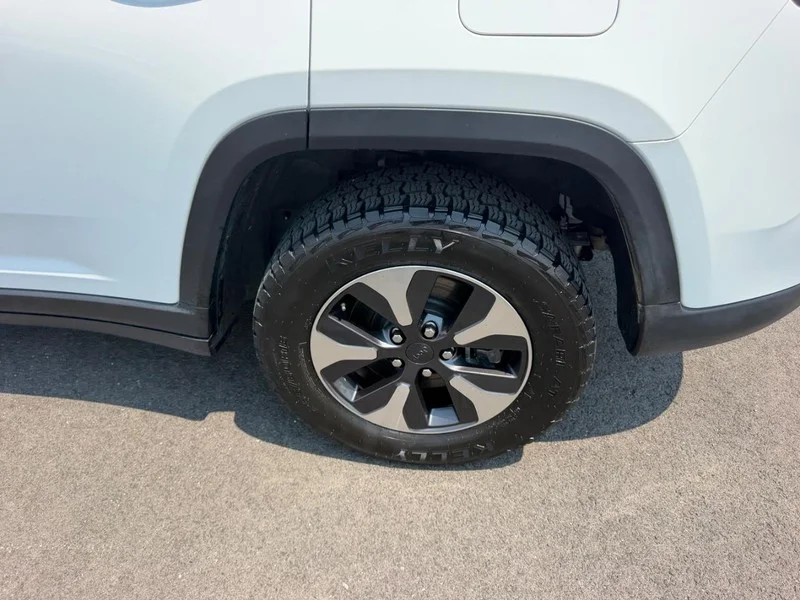 Certified Used 2024 Bright White Clearcoat Jeep 4X4 image 10