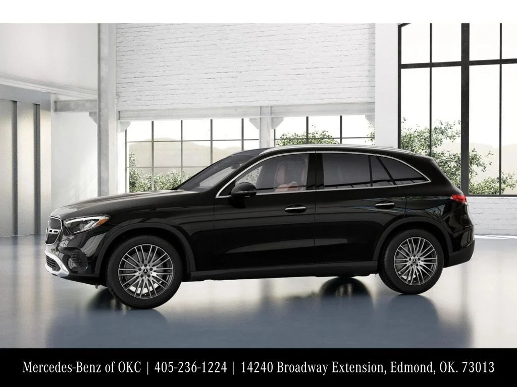 Used 2026 Black Mercedes-Benz GLC 300 image 36