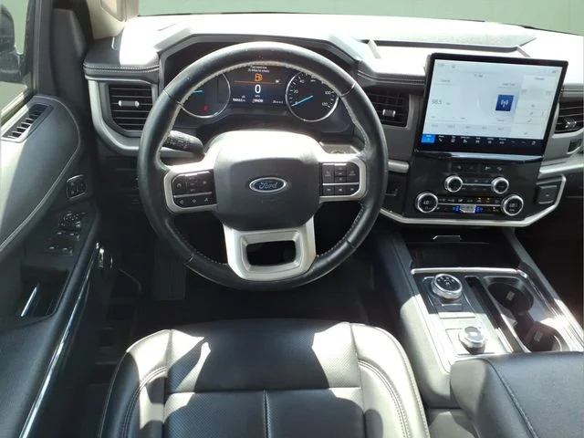 Used 2024 Black Ford XLT image 13