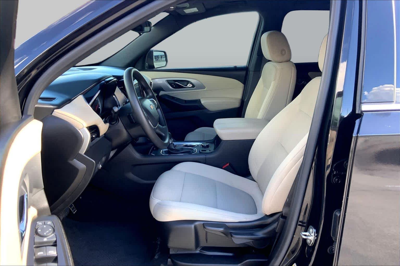 Used 2022 Mosaic Black Metallic Chevrolet LS image 8