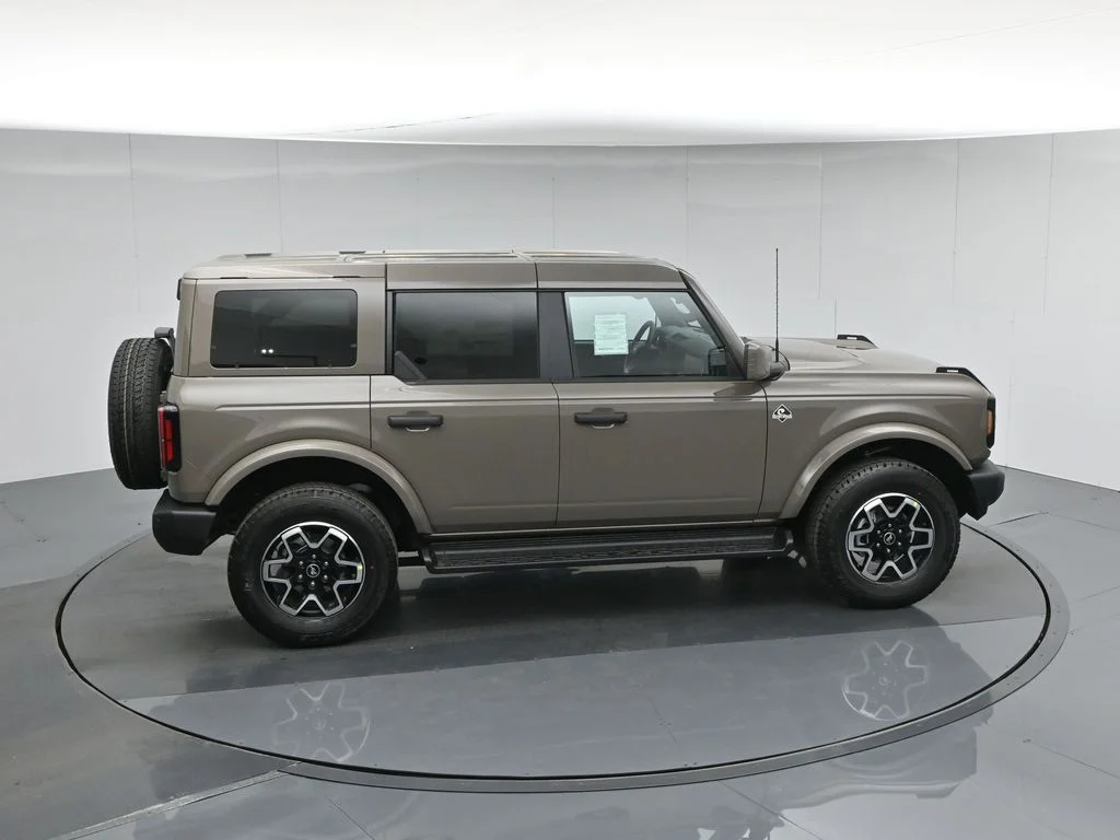New 2026 Marsh Gray Ford Outer Banks image 43