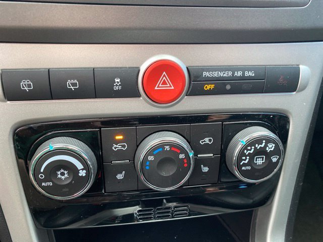 Used 2015 Red Chevrolet LT image 23