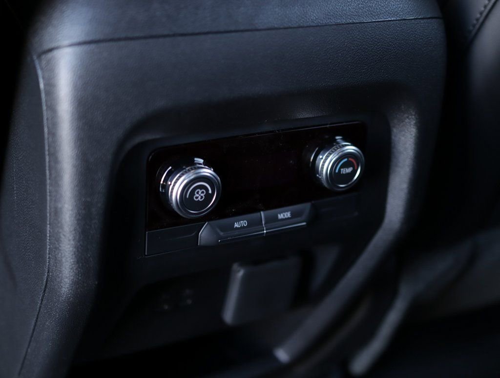 2026 GMC Acadia Elevation - Photo 28