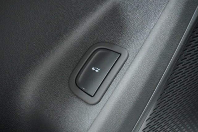 New 2026 Summit White Chevrolet LT image 16