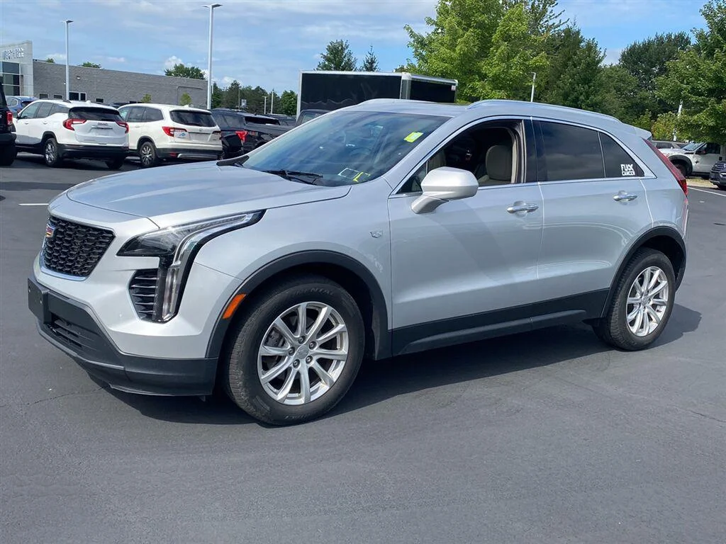 Used 2019 Radiant Silver Metallic Cadillac AWD Luxury image 7