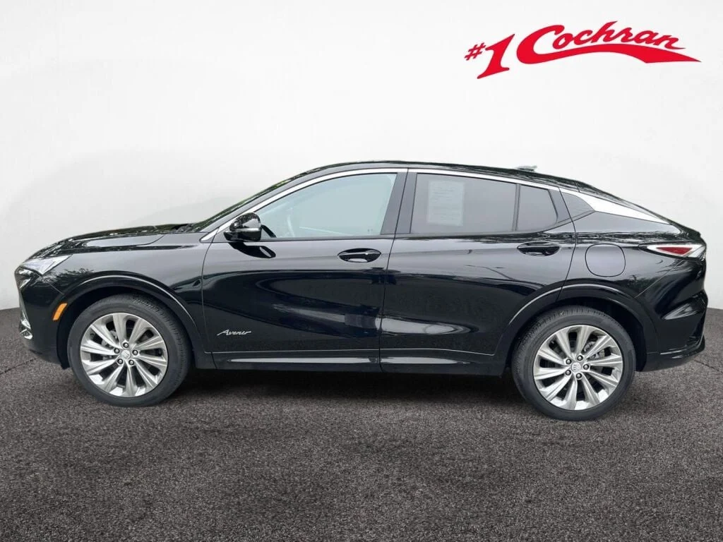 Certified Used 2024 Ebony Twilight Metallic Buick Avenir image 10