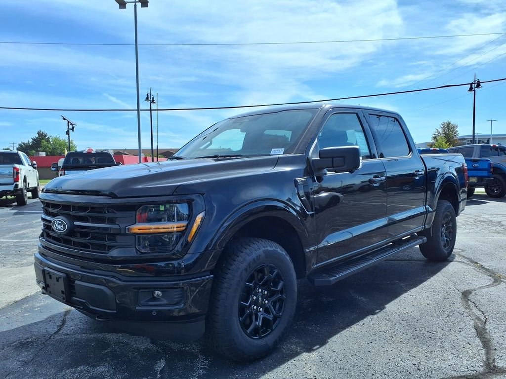 New 2026 Agate Black Metallic Ford XLT image 1