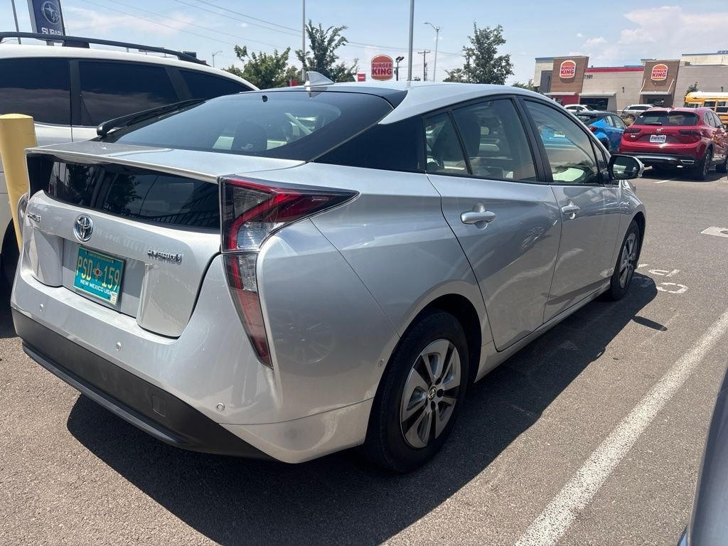 Used 2018 Silver Toyota Two image 5