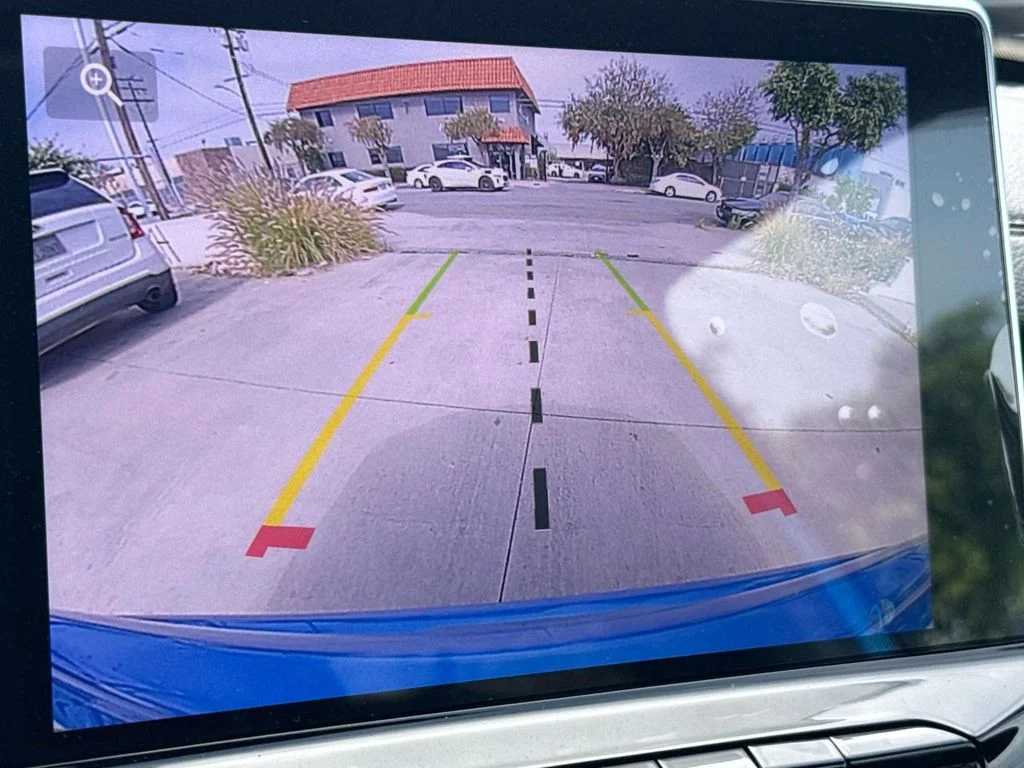 New 2026 Blue Jeep Latitude image 37