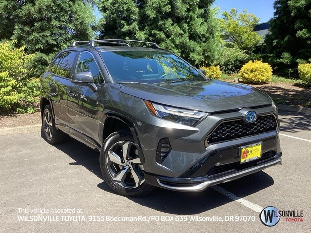 2024 Toyota RAV4 Prime SE