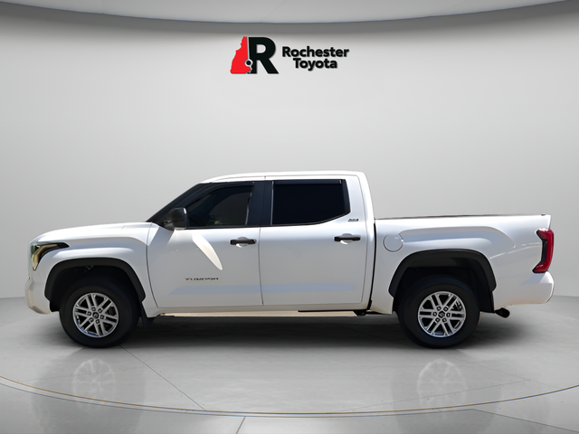 Used 2024 White Toyota SR5 image 4