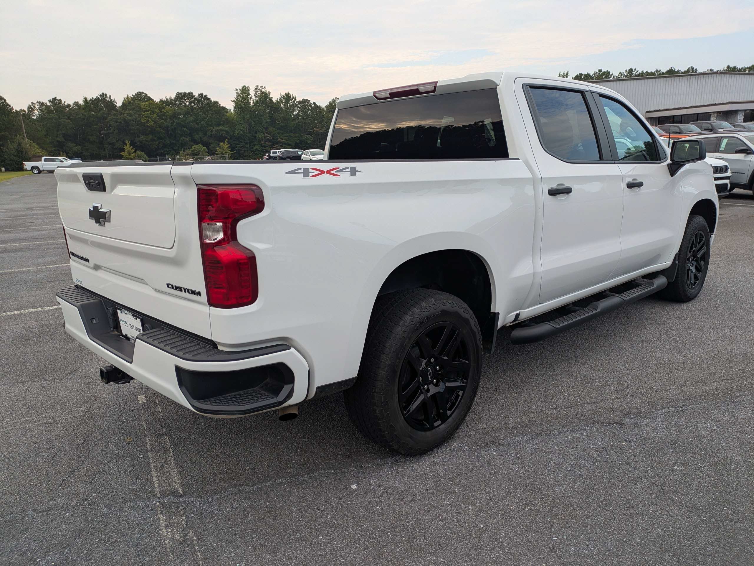 Used 2024 Summit White Chevrolet Custom image 4