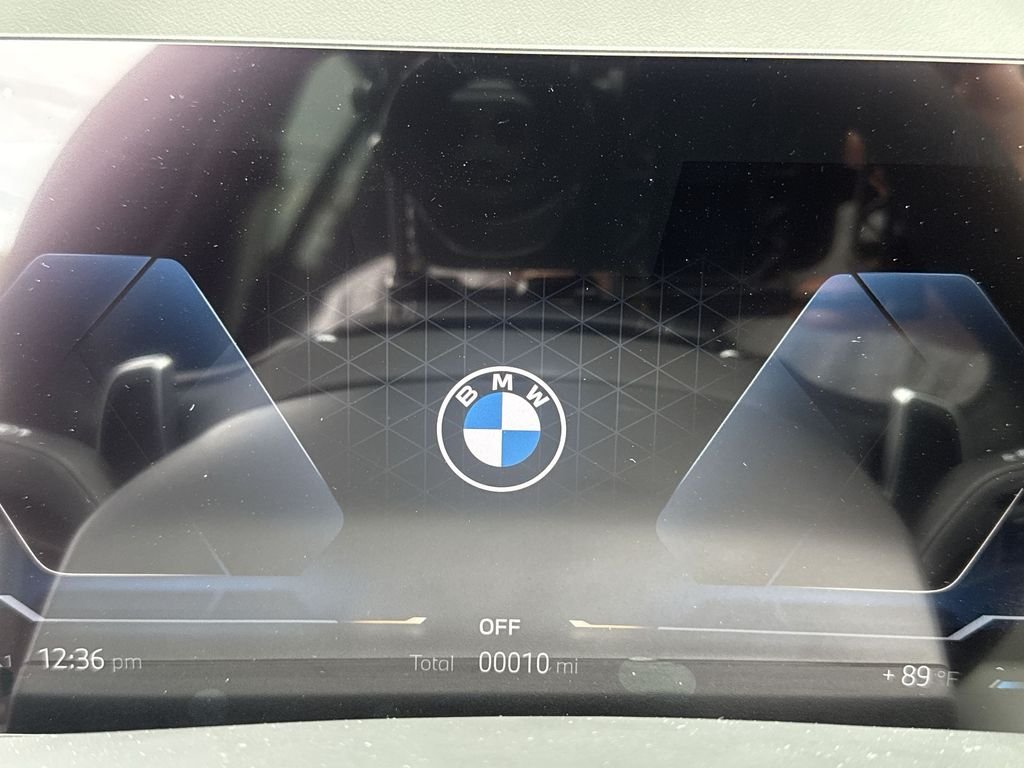 New 2026 White BMW xDrive40i image 15