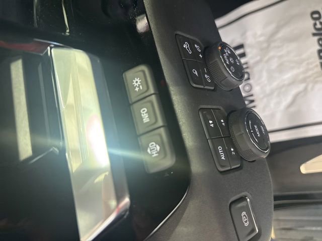 2026 Chevrolet Silverado 1500 High Country - Photo 10