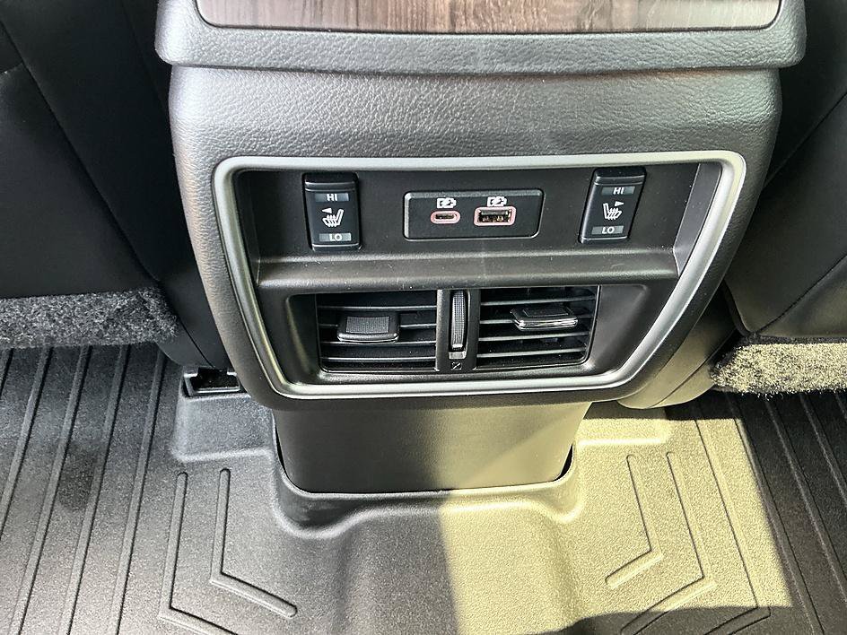 Used 2022 Magnetic Black Pearl Nissan Platinum image 26