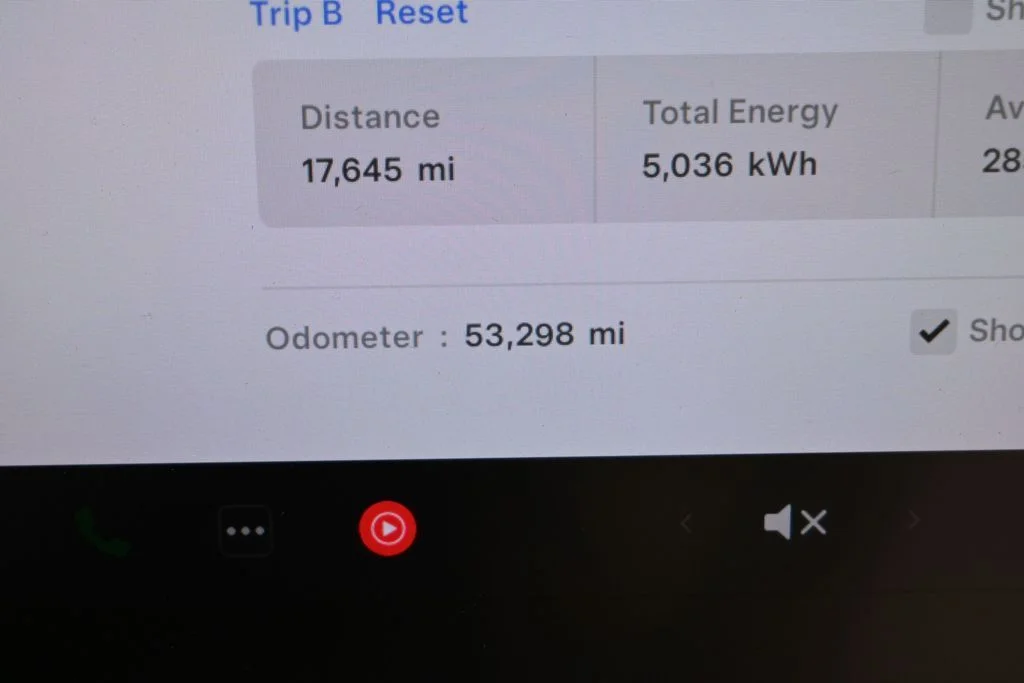 Used 2018 Black Tesla Long Range image 29