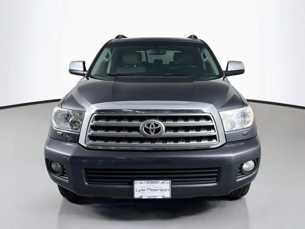 Used 2011 Gray Toyota Limited image 6