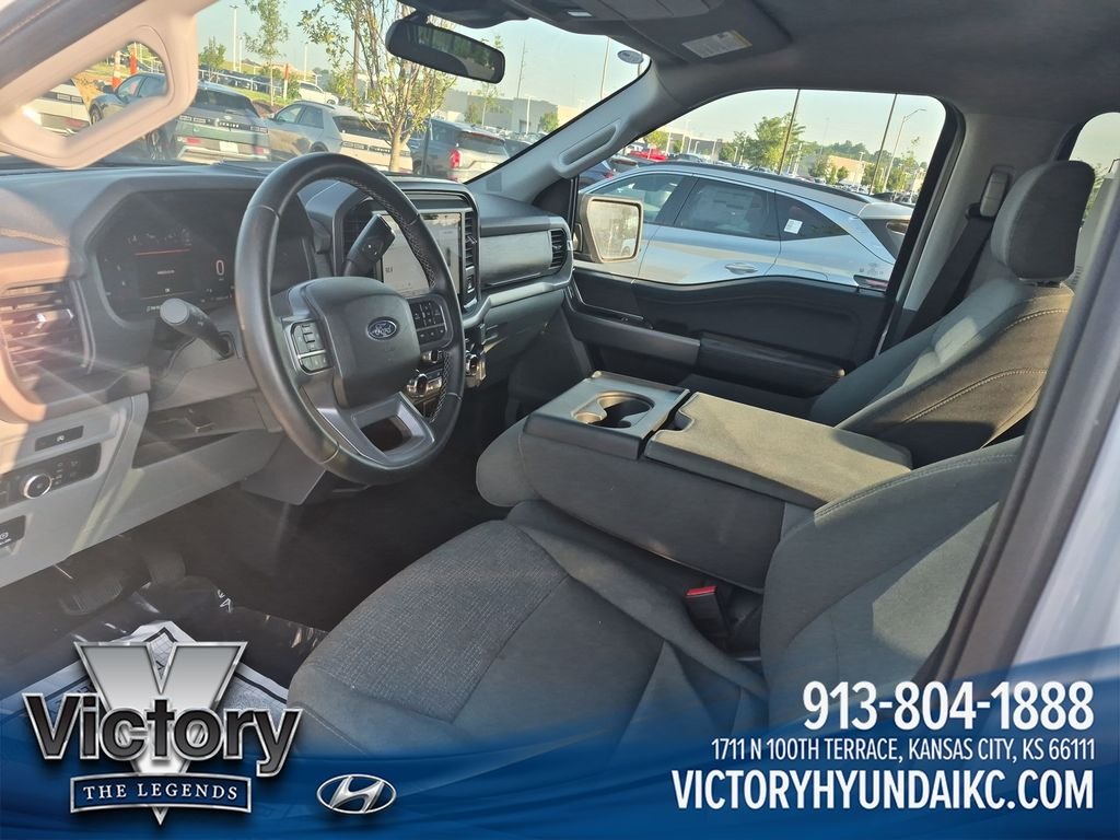 Used 2025 White Ford XLT image 9