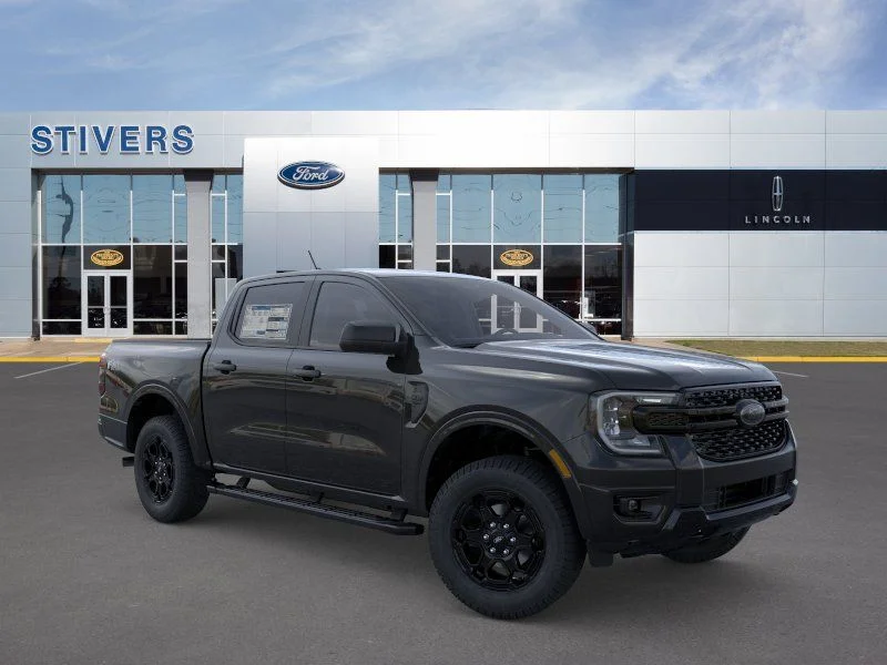 New 2026 Black Ford XLT image 1