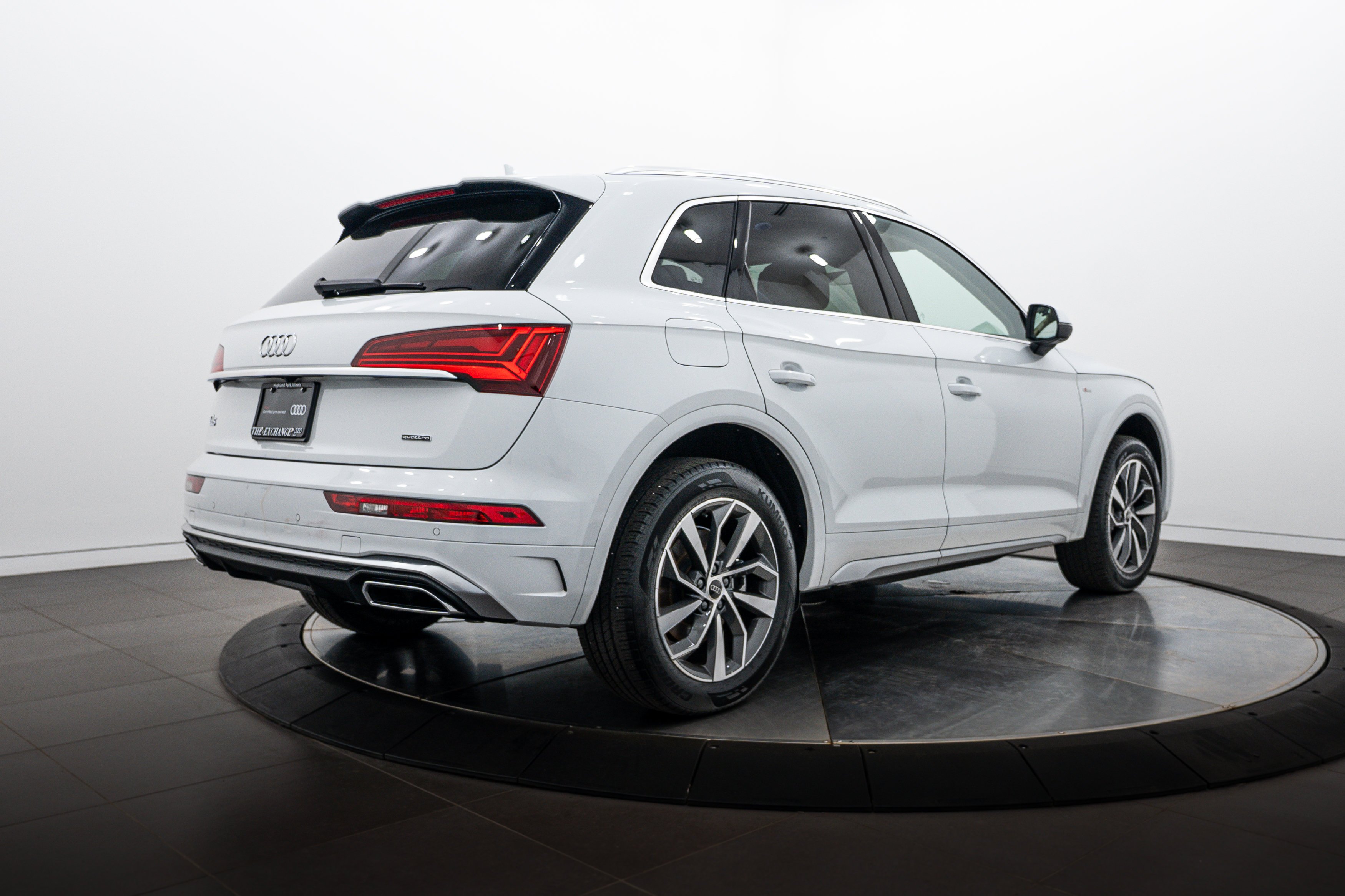 Certified Used 2023 Glacier White Metallic Audi S line Premium Plus image 4