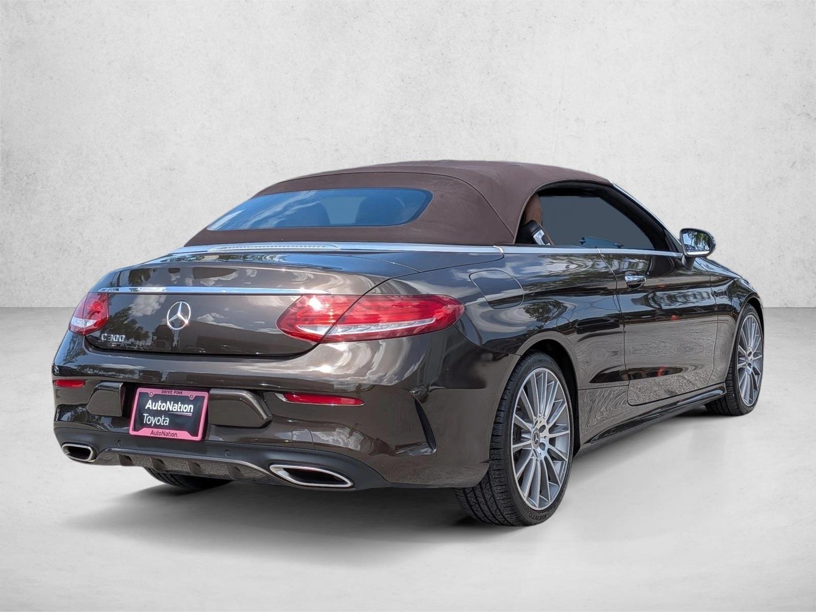 Used 2018 Dakota Brown Metallic Mercedes-Benz C 300 image 5