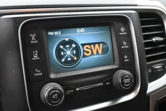 Used 2017 Brilliant Black Crystal Pearlcoat Ram SLT image 18