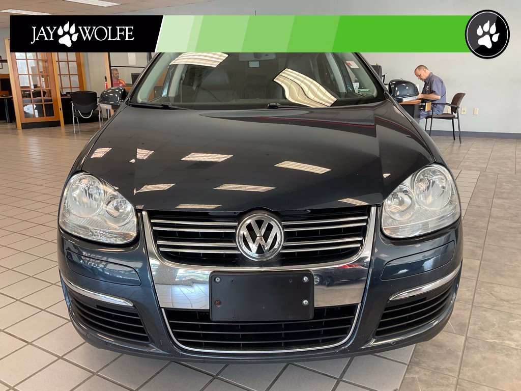 Used 2010 Volkswagen Jetta Limited Edition with VIN 3VWRX7AJ0AM152813 for sale in Kansas City