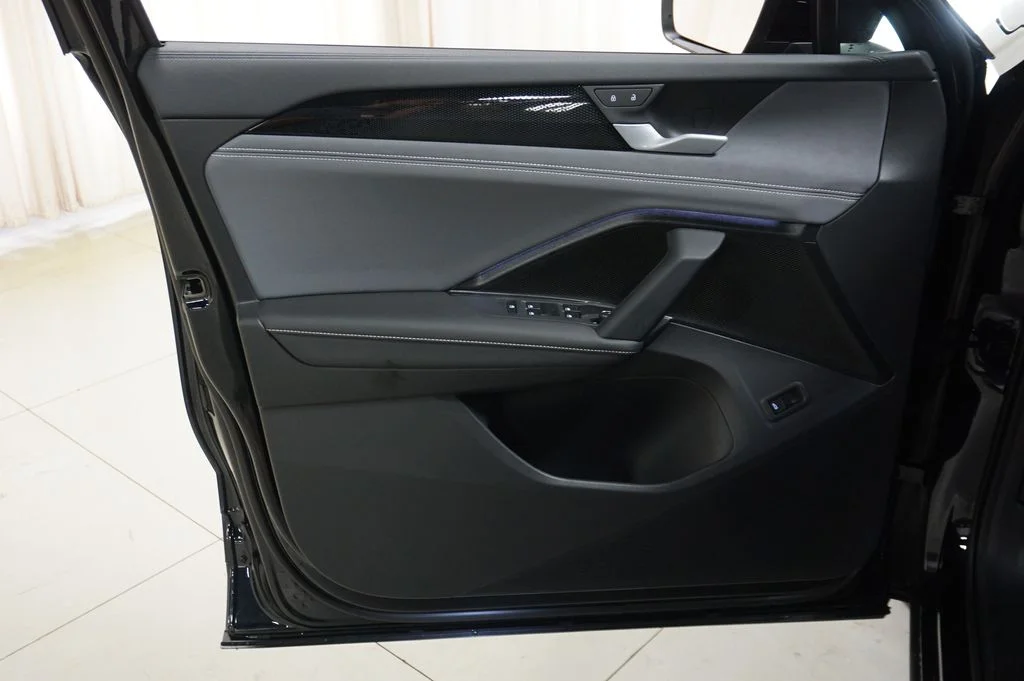 New 2026 Deep Black Volkswagen 2.0T SE image 26