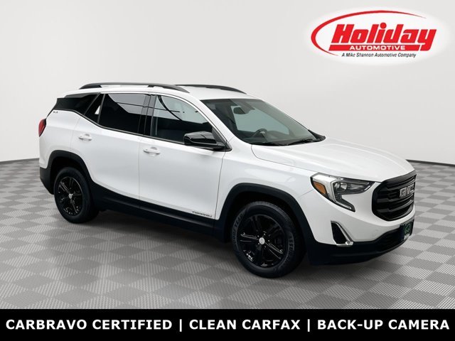 Used 2018 Summit White GMC SLE image 1